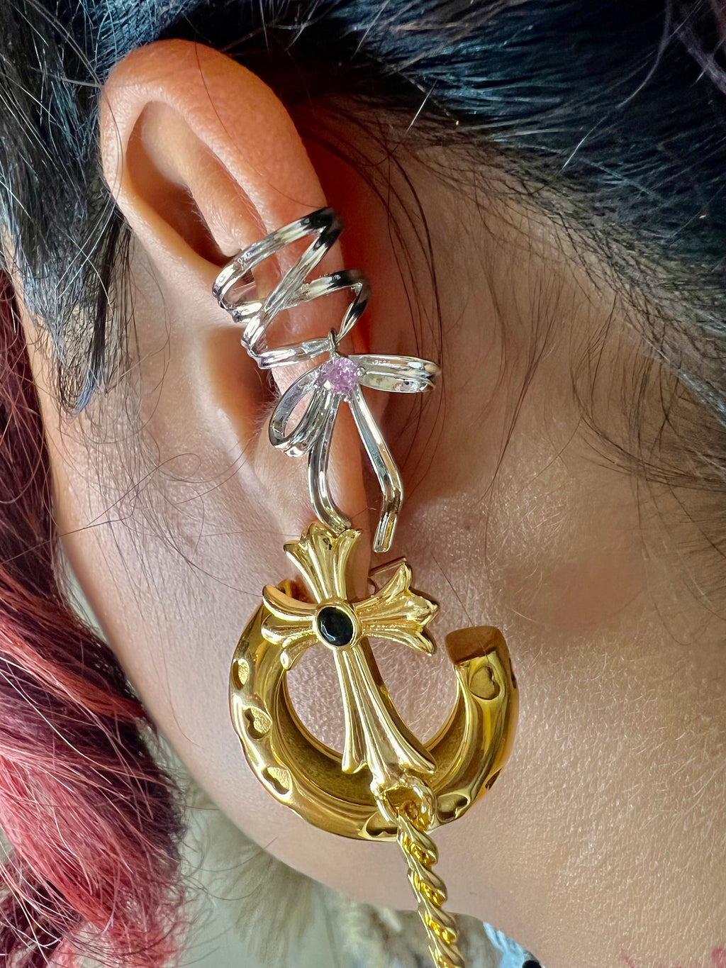 The Bow Cuffs