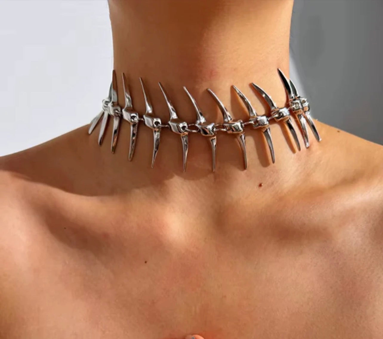 Spiked Thorns Necklace