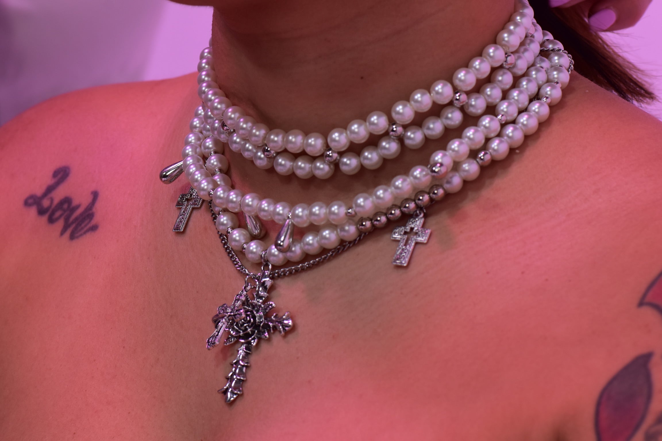 Rose, Crosses & Pearls