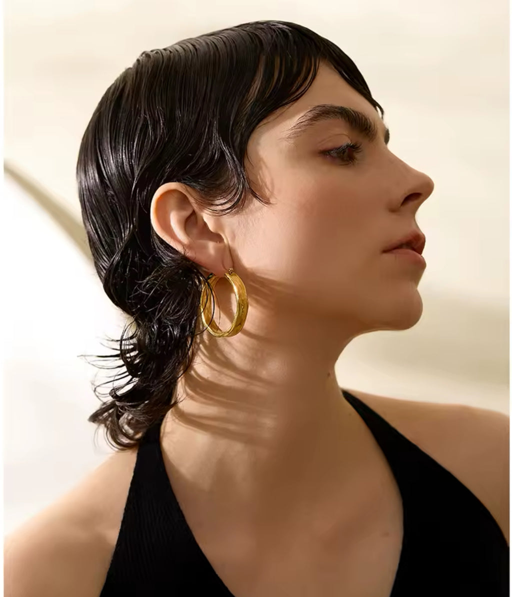 Hollow Hoops