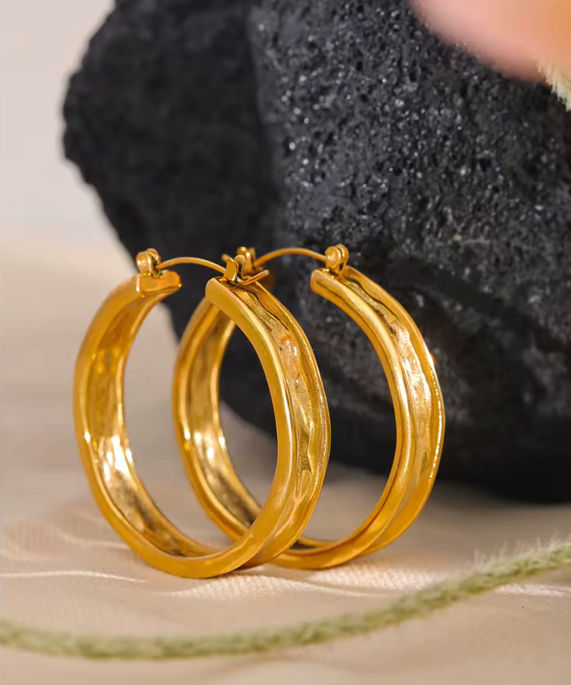 Hollow Hoops