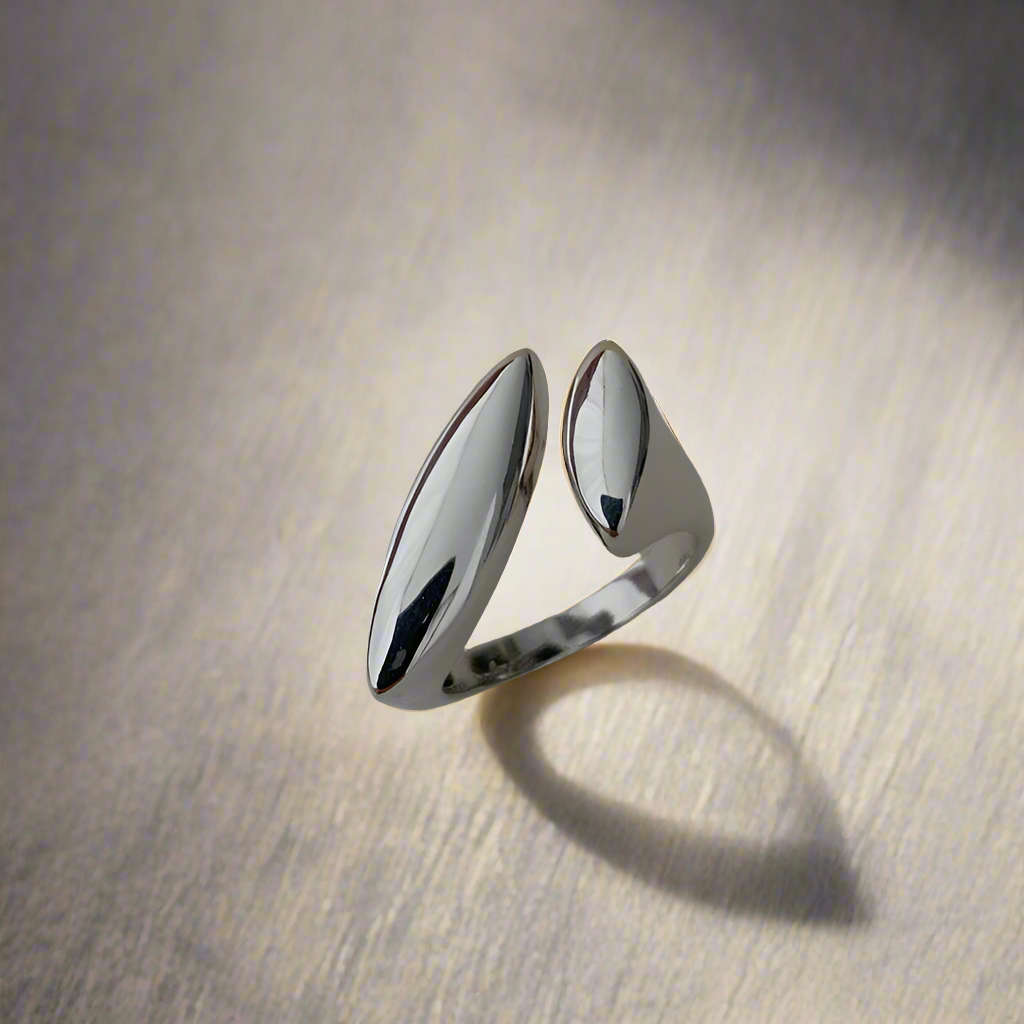 Arionna Silver Ring
