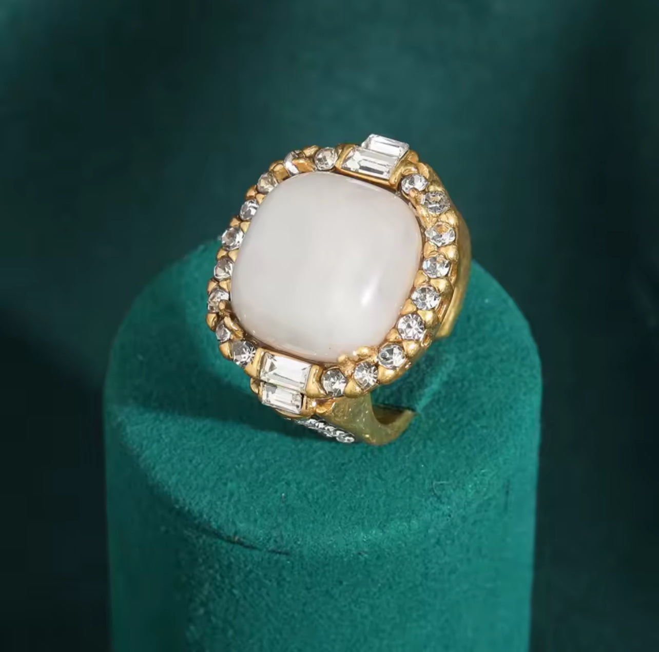 Bine Ring
