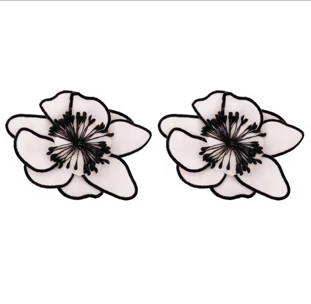 Silhouette Flowers