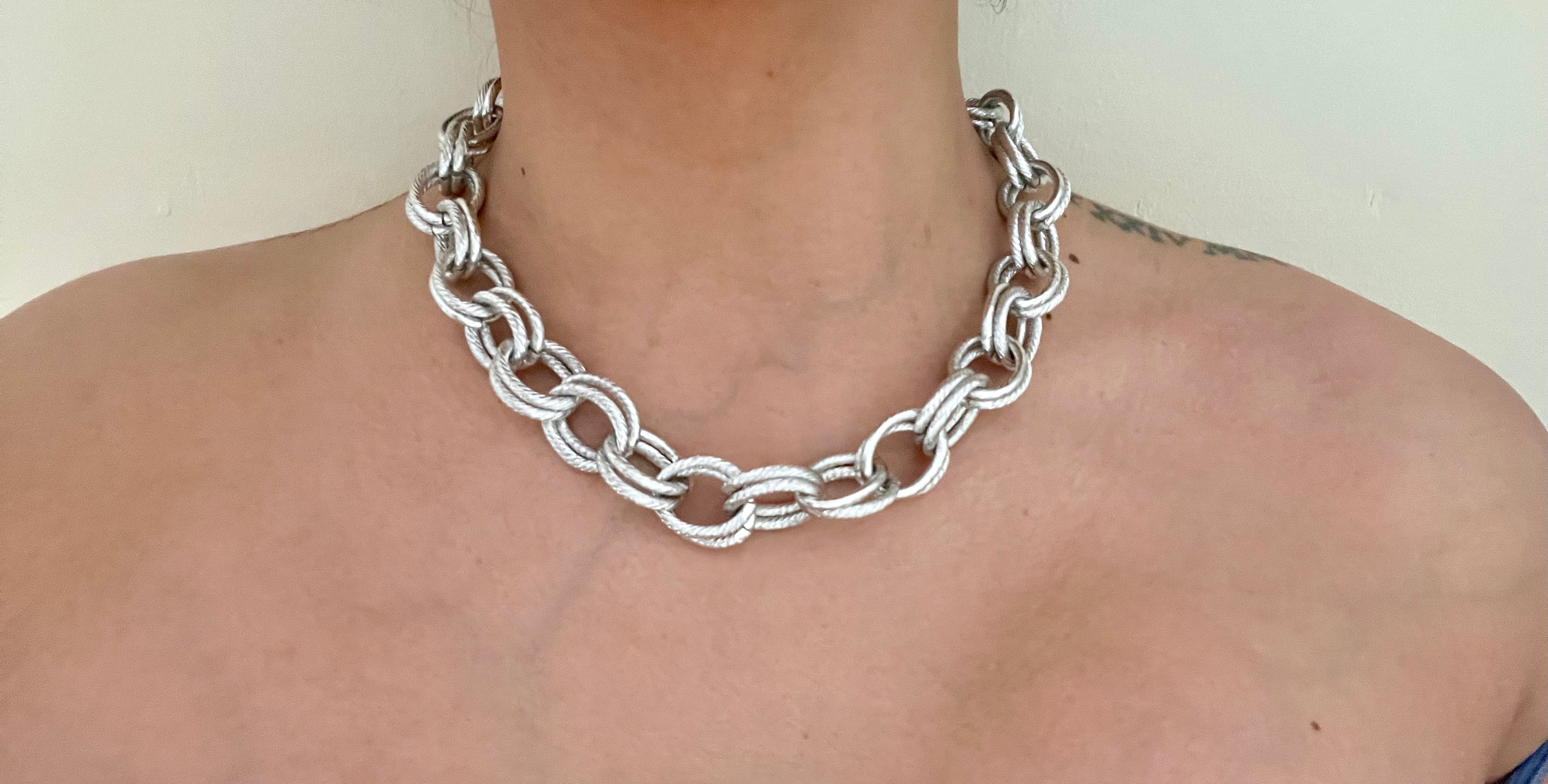 The Atomic Necklace