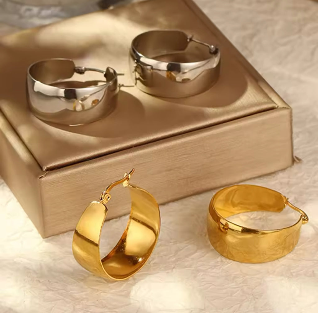 Glossy Hoops