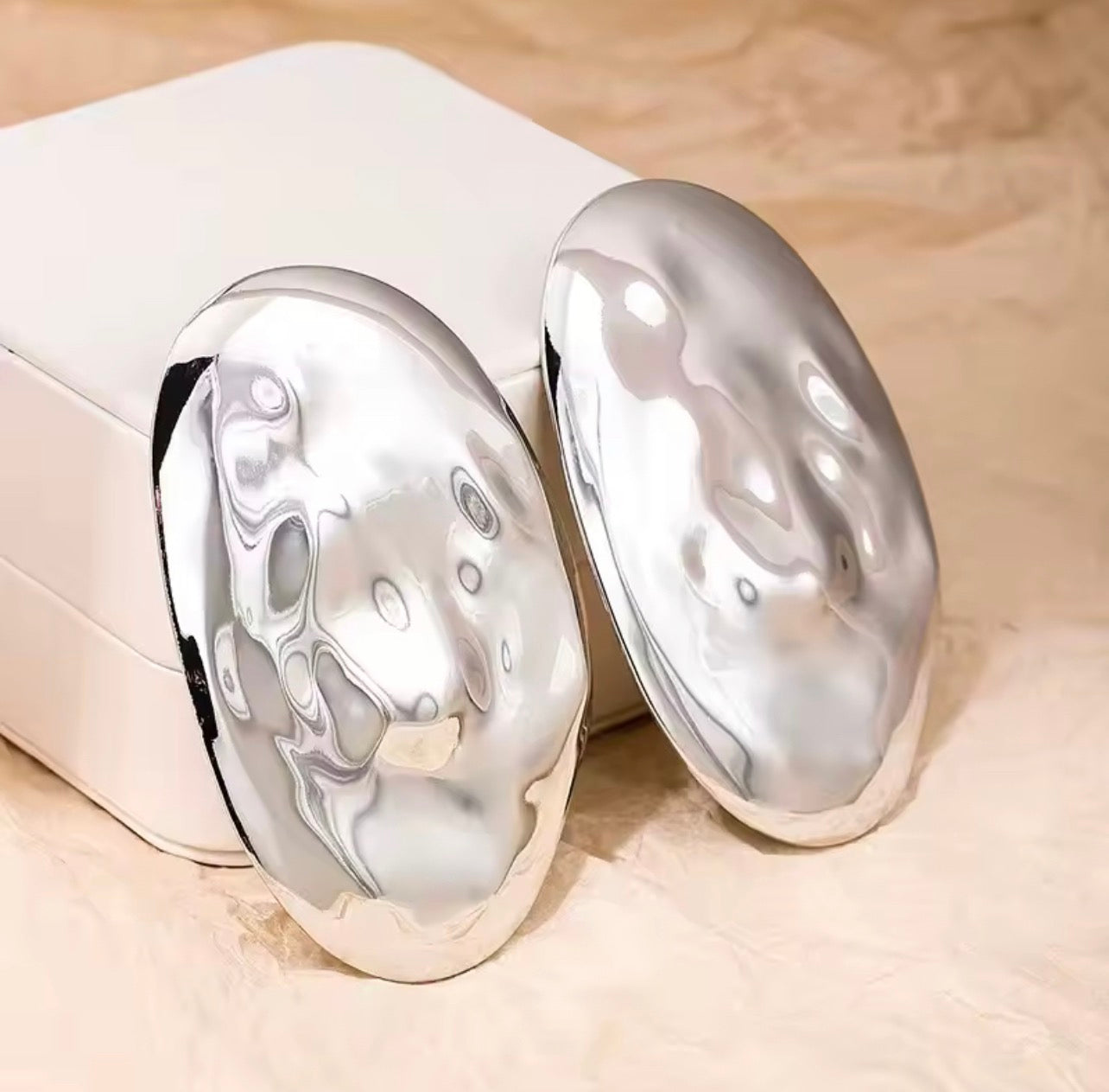 Lumi Earrings