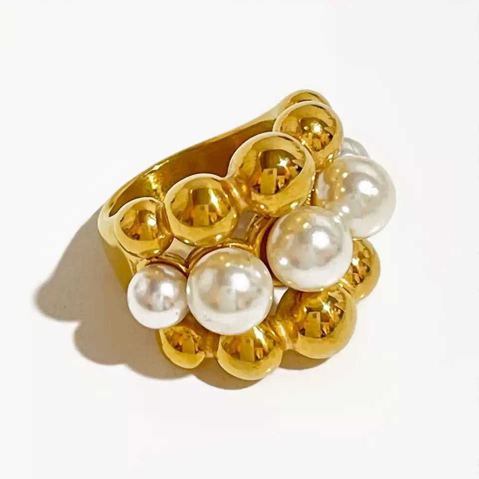 Jody Pearls Ring