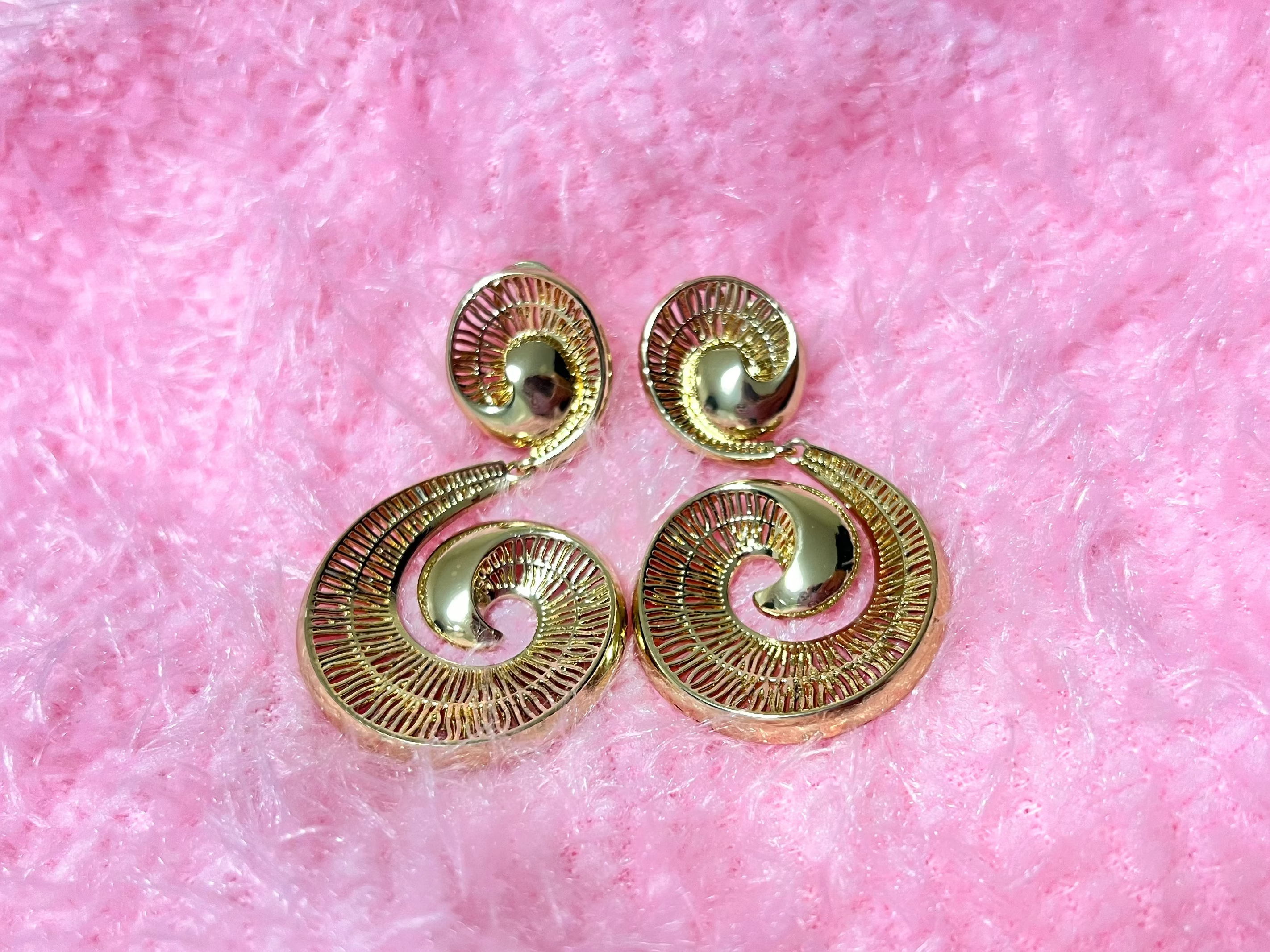 Devi Swirl Earrings