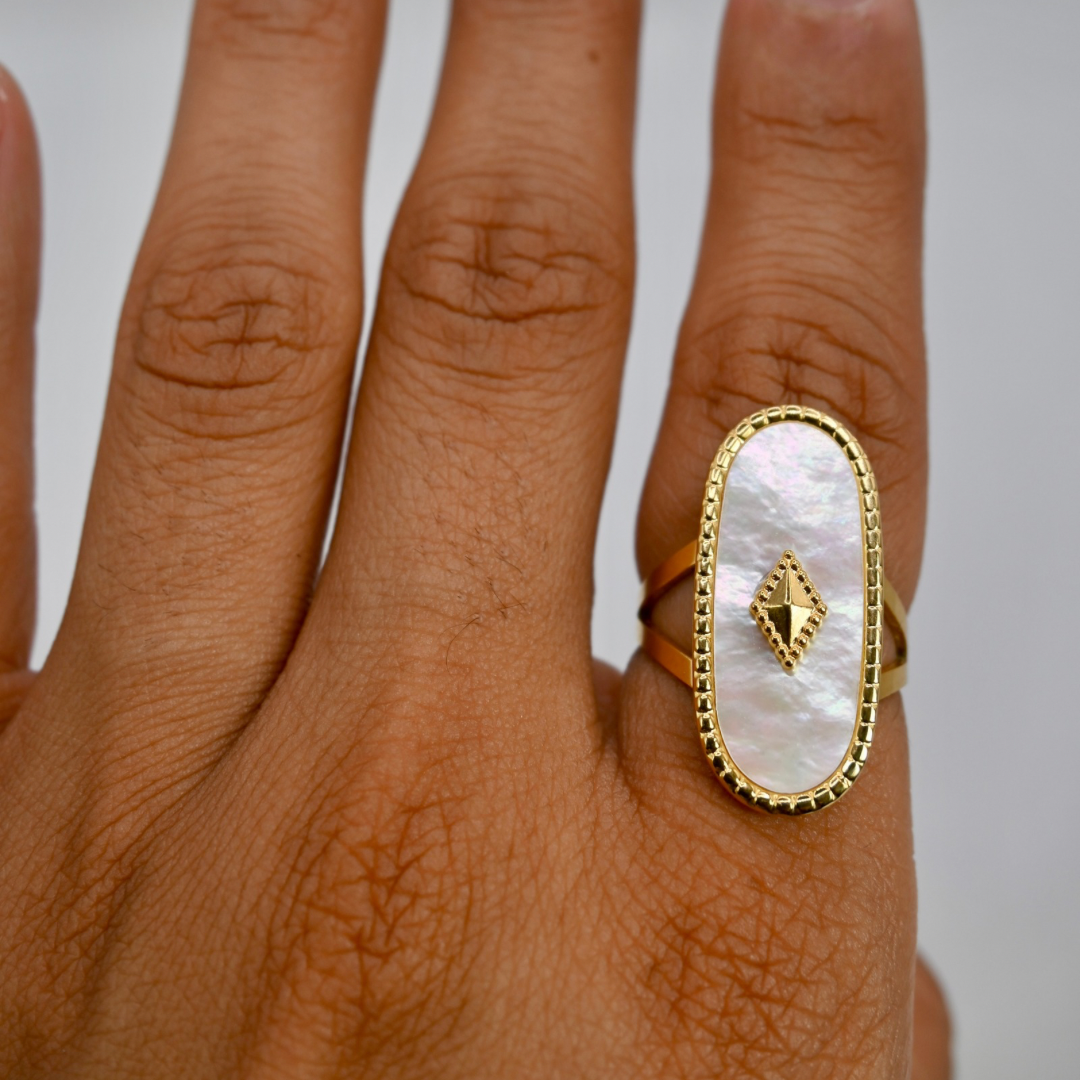 Media Luna Ring