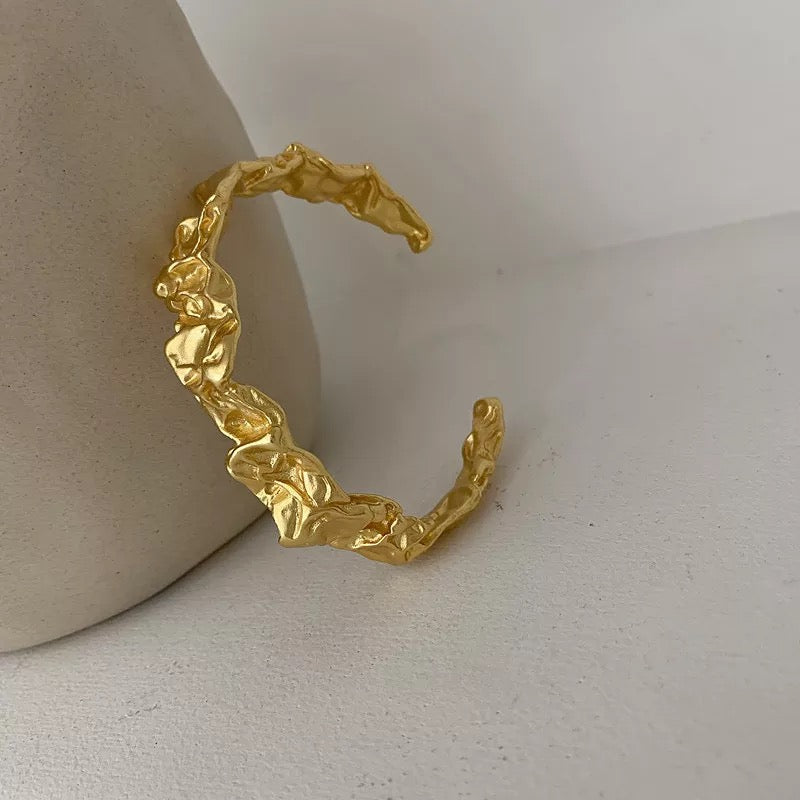 Roxy Bangle